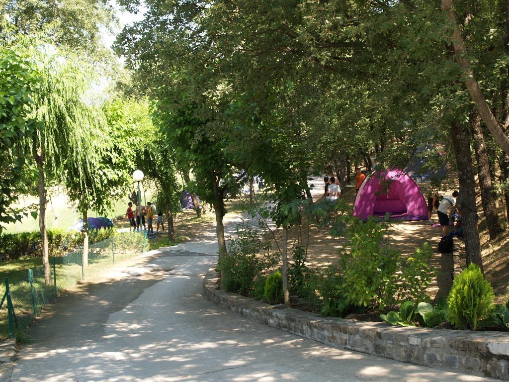 Camping Aínsa Exteriör bild