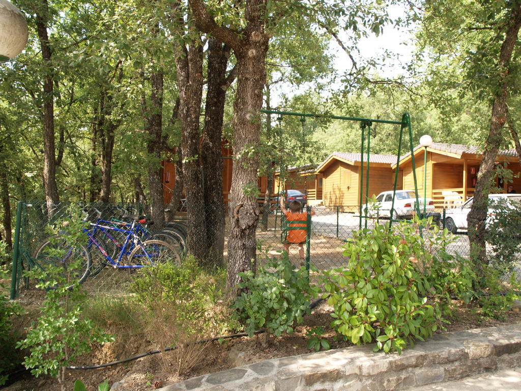 Camping Aínsa Exteriör bild